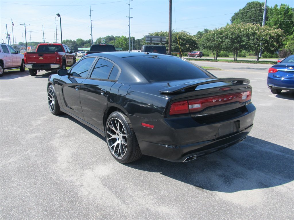 2013 Dodge Charger - $9,999