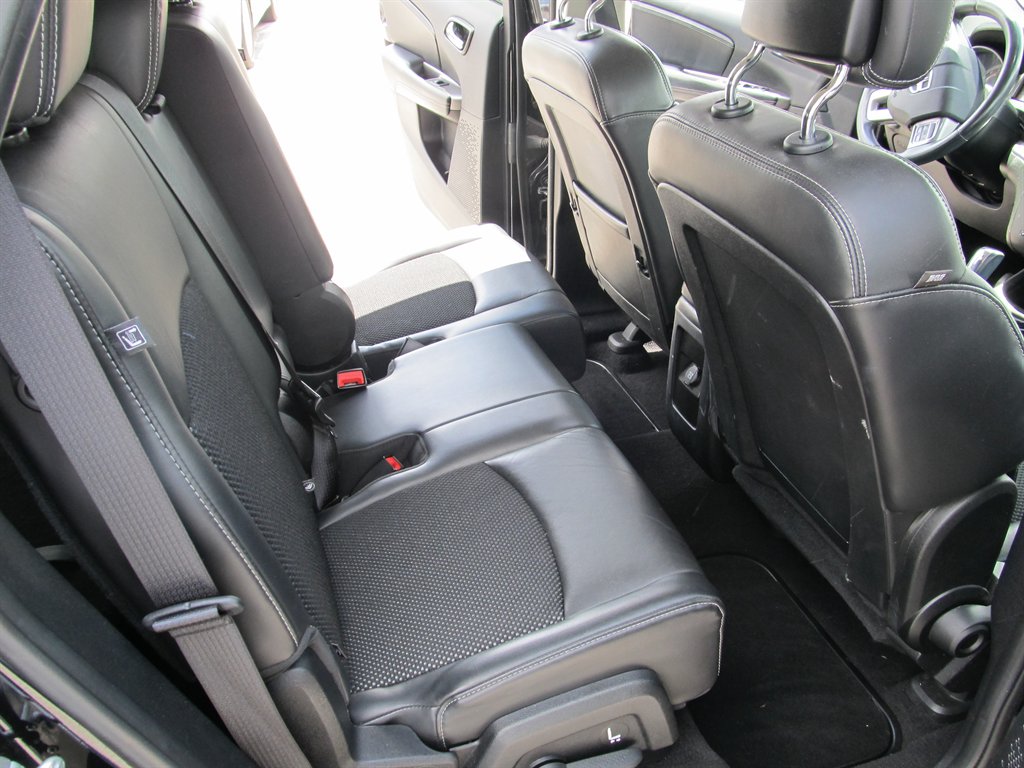 2015 Dodge Journey - $9,999