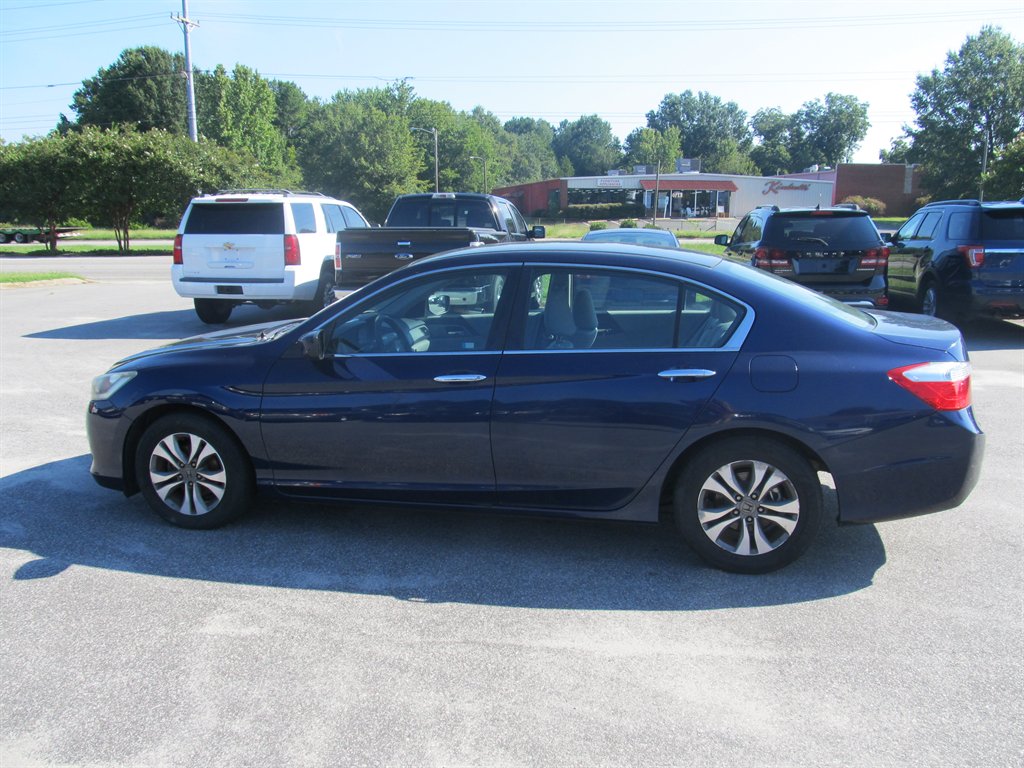 2015 Honda Accord - $12,000