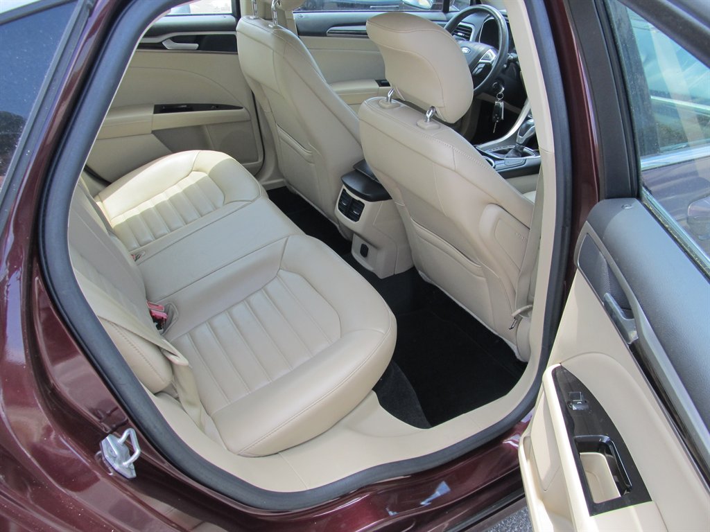 2013 Ford Fusion - $8,999