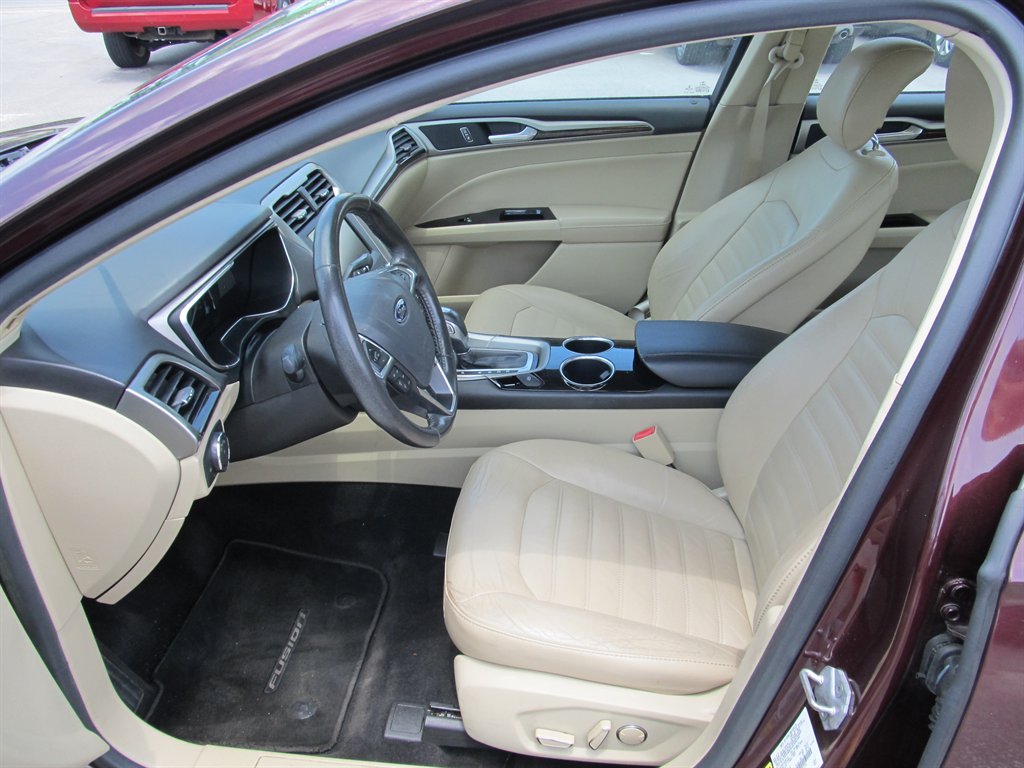 2013 Ford Fusion - $8,999