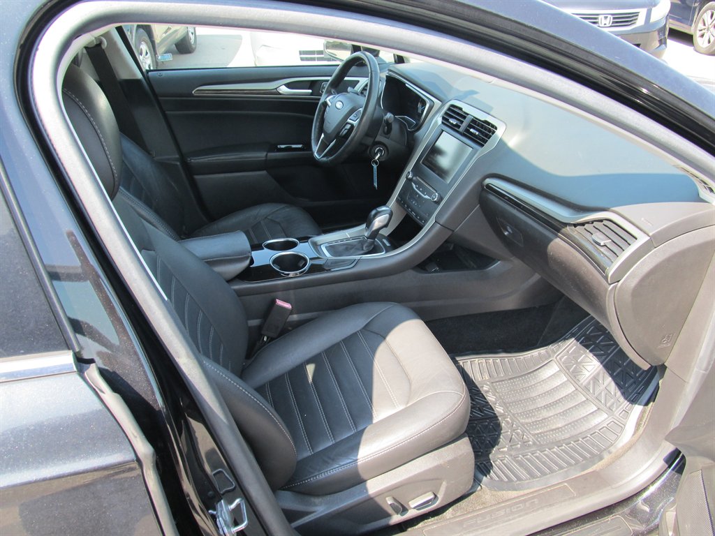 2013 Ford Fusion - $10,000
