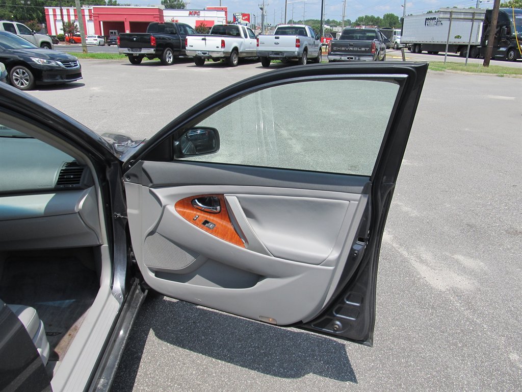 2011 Toyota Camry - $8,999
