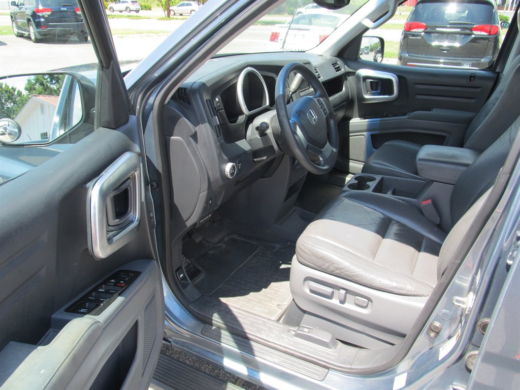 2007 Honda Ridgeline - $10,999