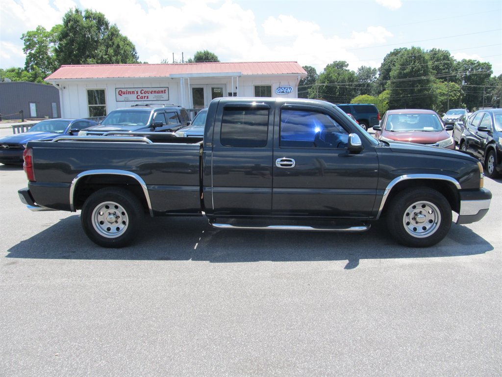 2003 Chevrolet Silverado - $8,999