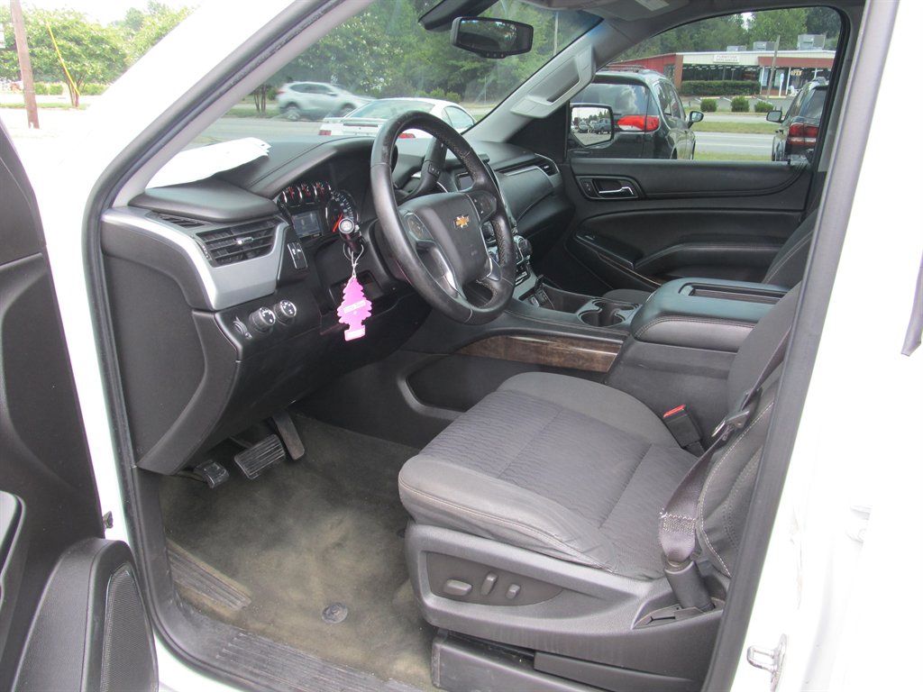 2015 Chevrolet Tahoe - $14,999