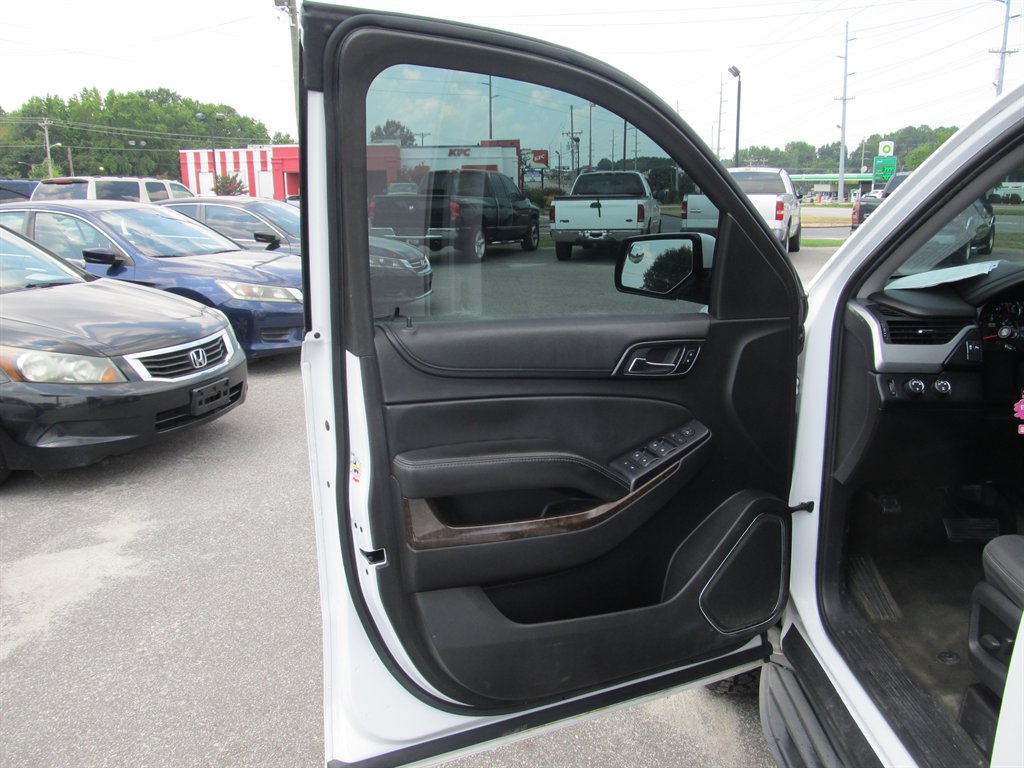 2015 Chevrolet Tahoe - $14,999