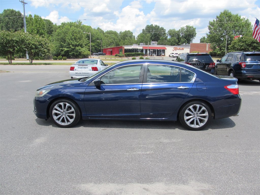 2014 Honda Accord - $12,999