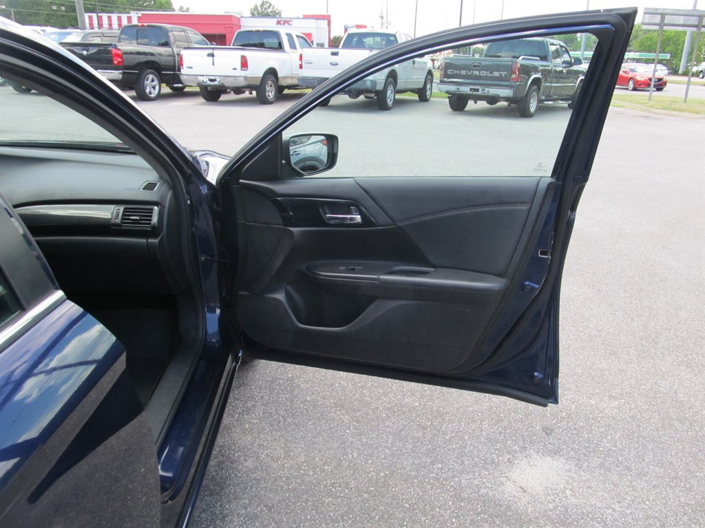 2014 Honda Accord - $12,999