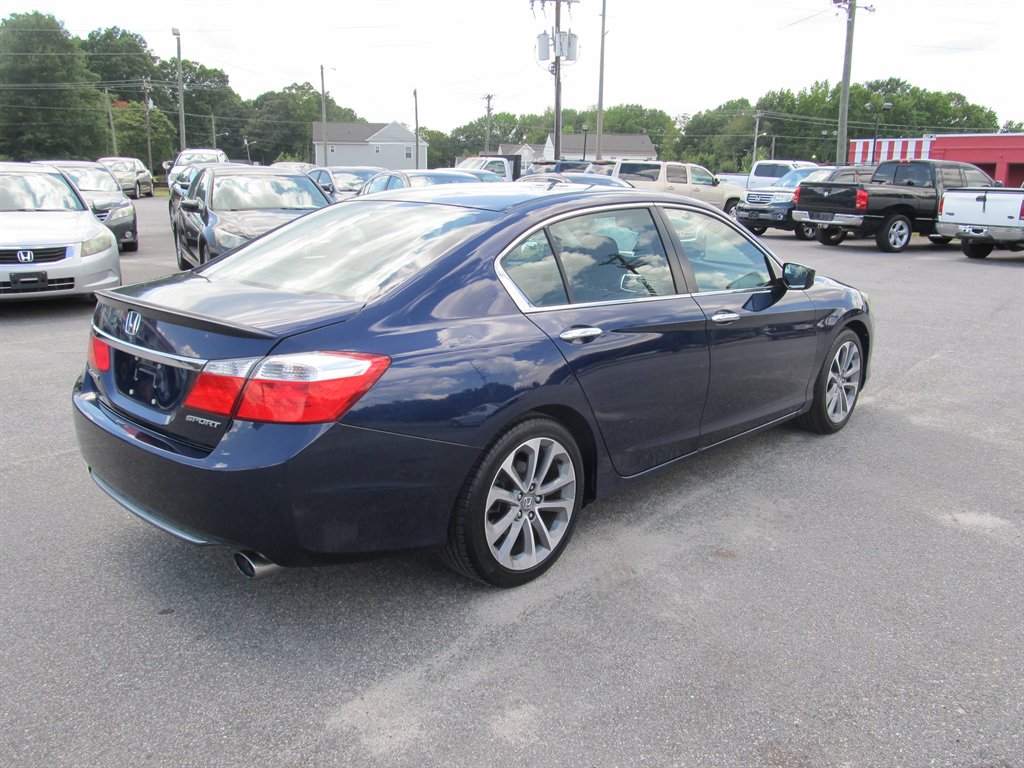 2014 Honda Accord - $12,999