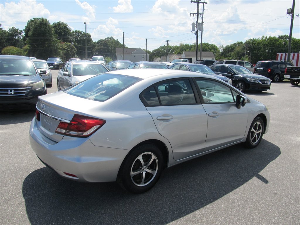 2015 Honda Civic - $8,999