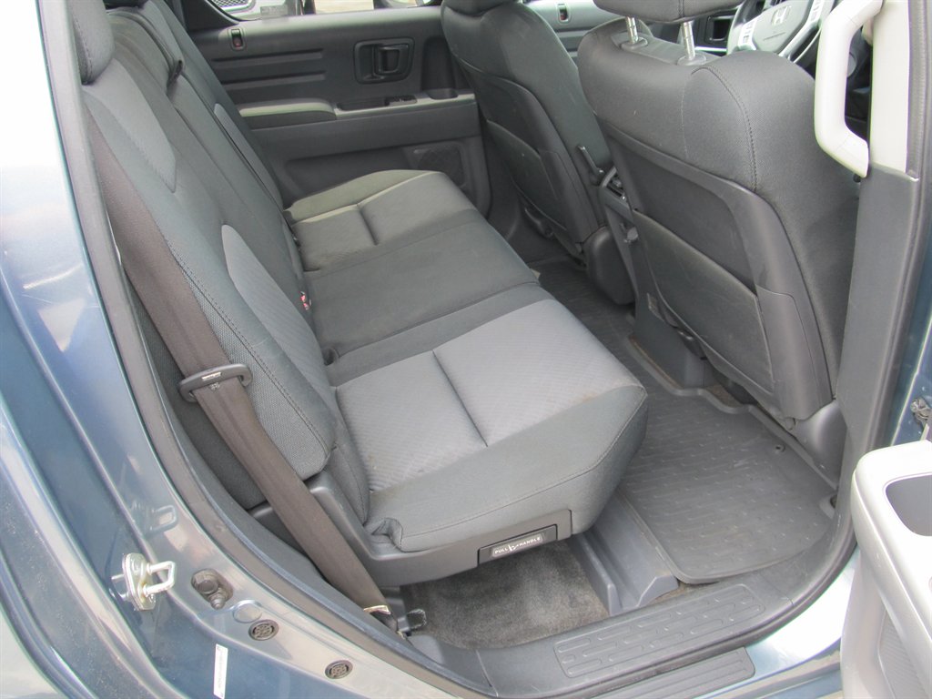 2006 Honda Ridgeline - $8,999
