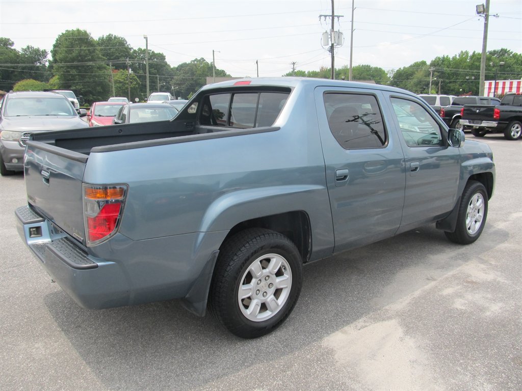 2006 Honda Ridgeline - $8,999