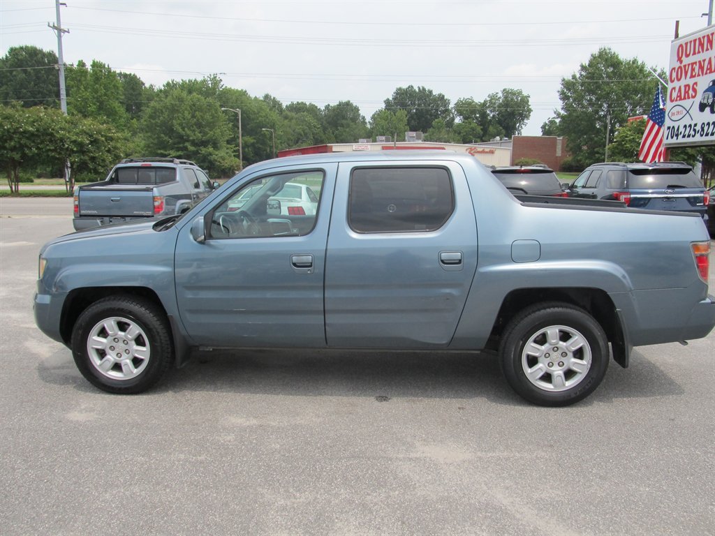 2006 Honda Ridgeline - $8,999