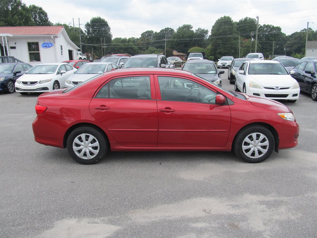 2010 Toyota Corolla - $7,999