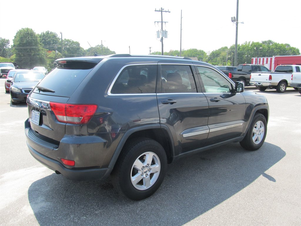 2013 Jeep Cherokee - $10,499