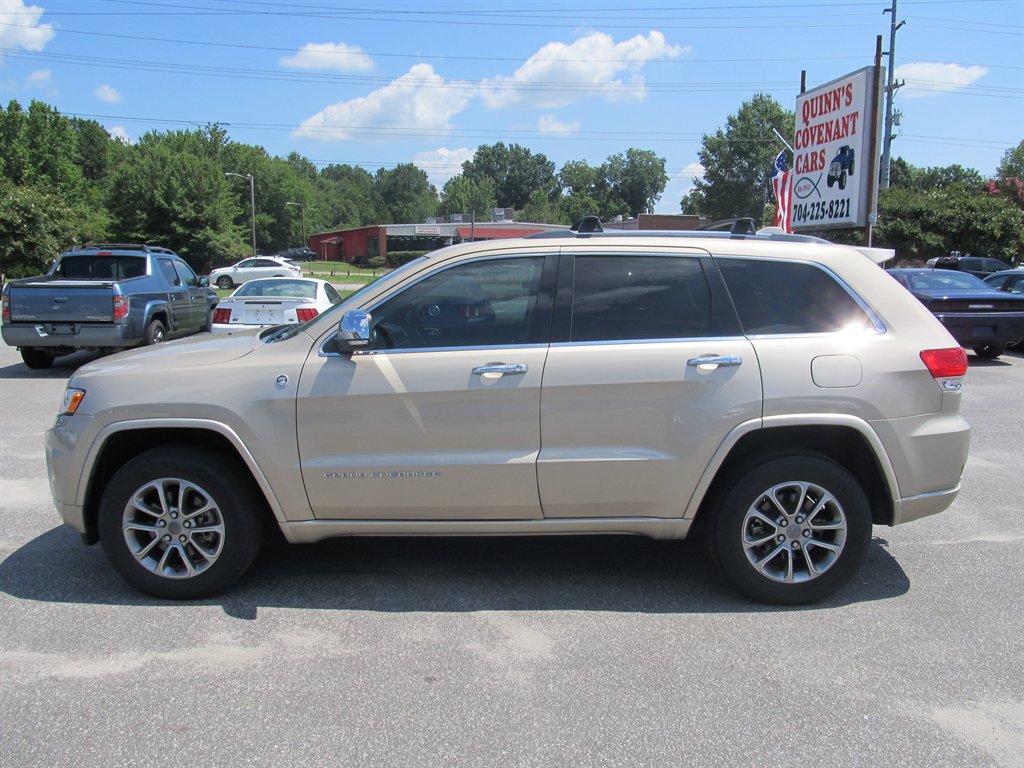 2015 Jeep Cherokee - $10,999
