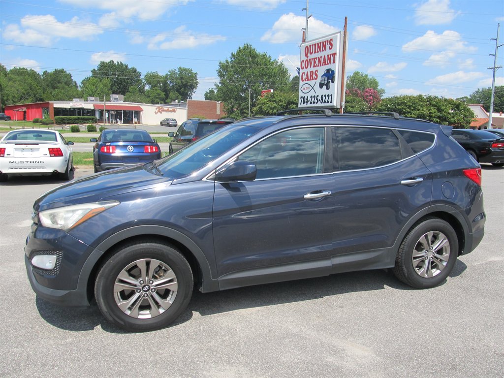 2016 Hyundai Santa Fe Sport - $10,999