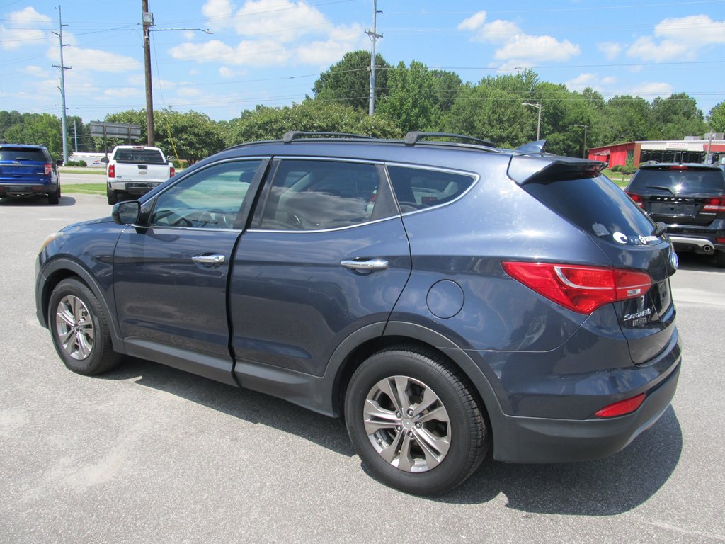 2016 Hyundai Santa Fe Sport - $10,999