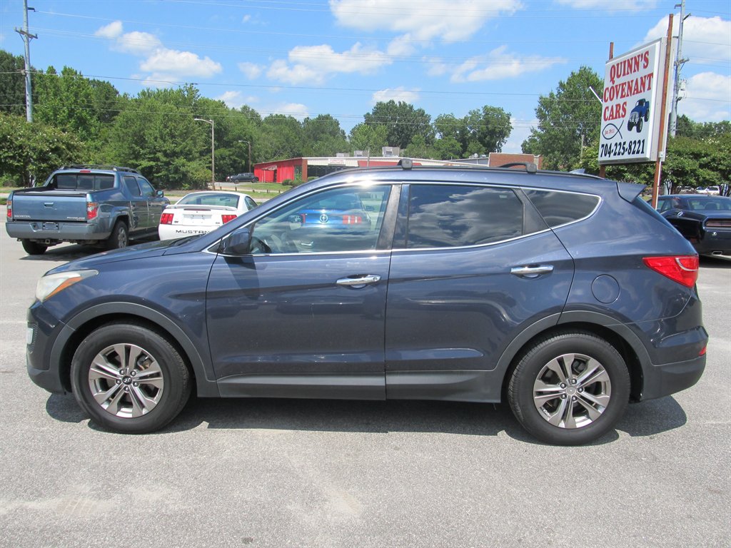 2016 Hyundai Santa Fe Sport - $10,999
