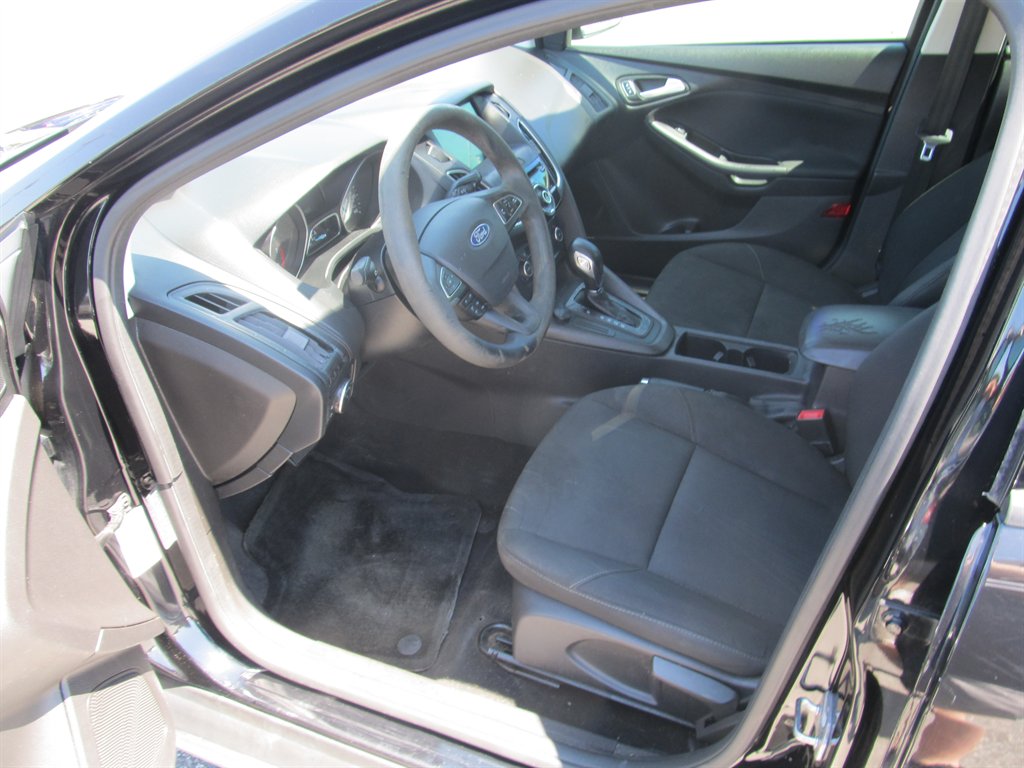 2018 Ford Focus - $8,999