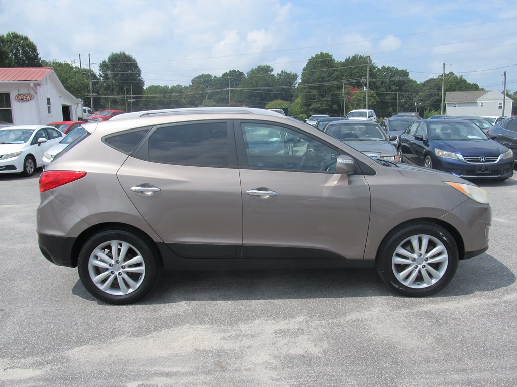 2013 Hyundai Tucson - $8,999
