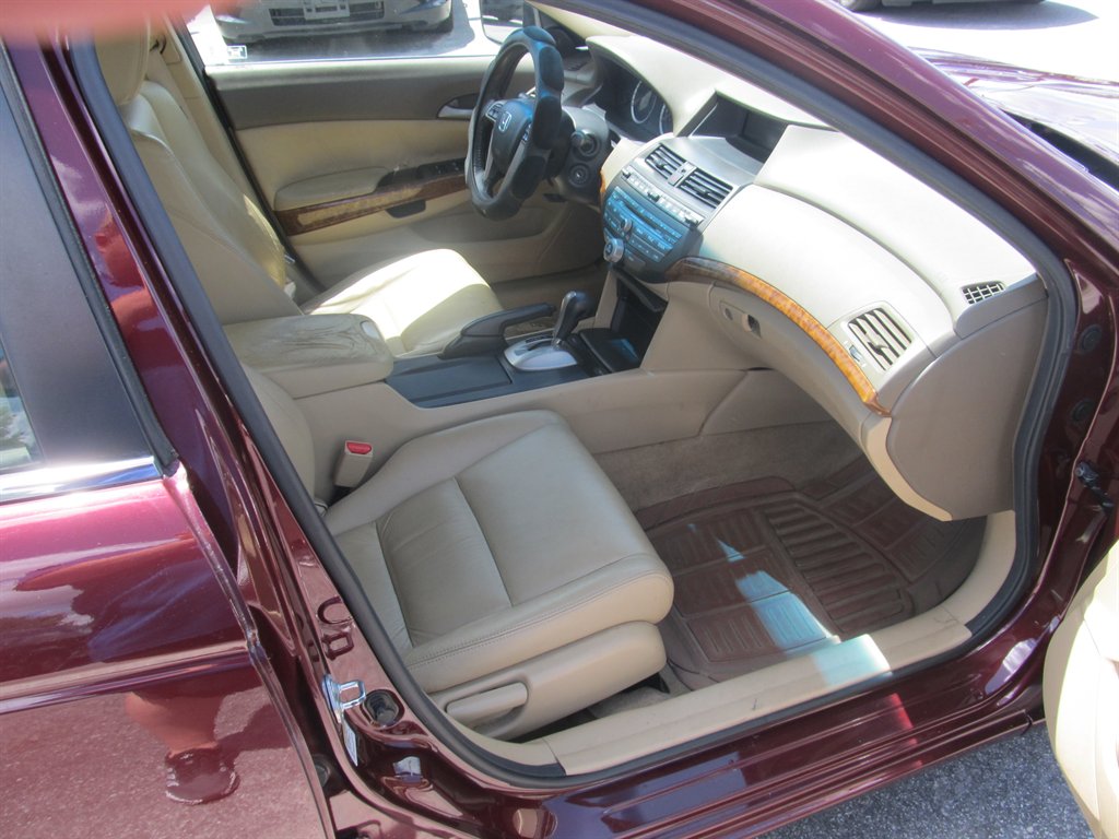 2010 Honda Accord - $7,999