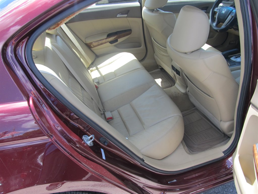 2010 Honda Accord - $7,999