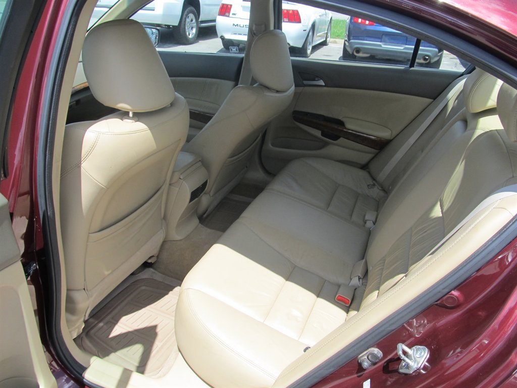 2010 Honda Accord - $7,999