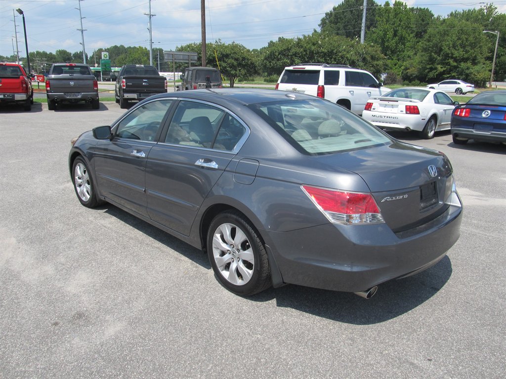 2010 Honda Accord - $8,999