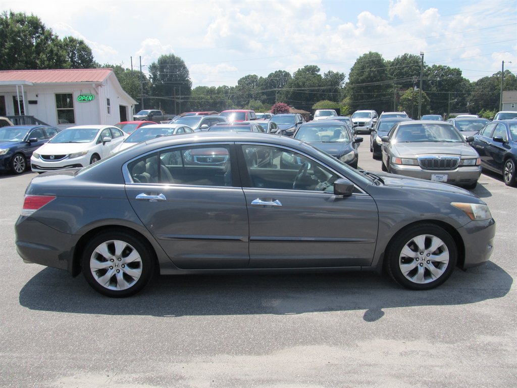 2010 Honda Accord - $8,999