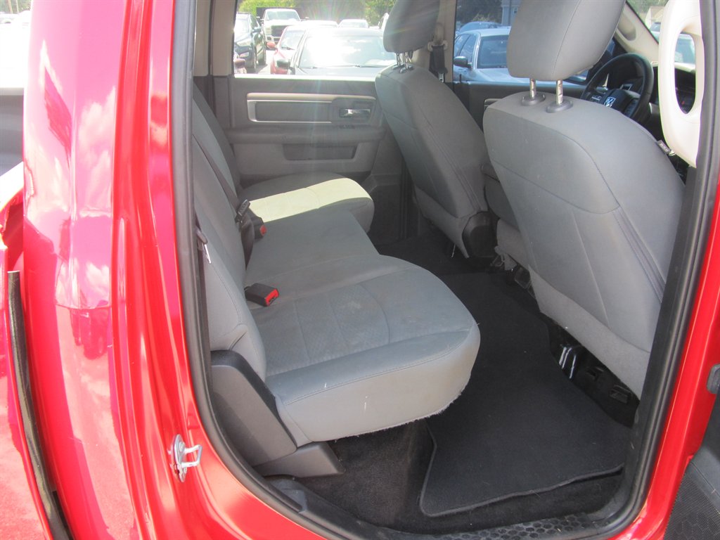2017 Ram 1500 - $10,999