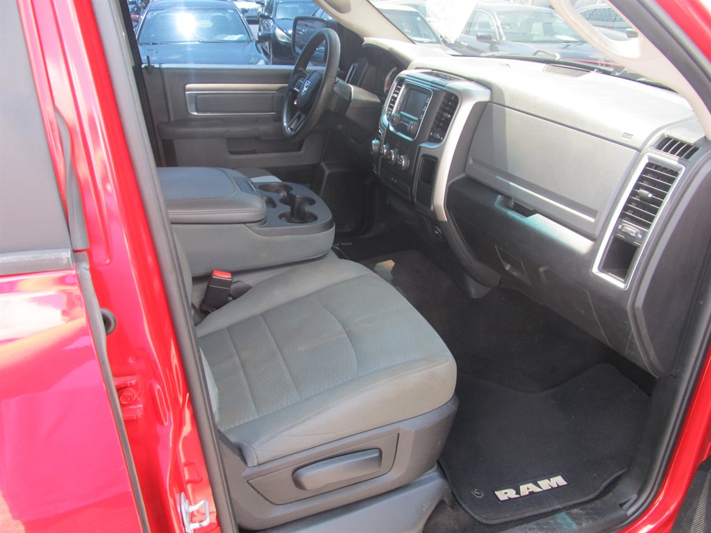 2017 Ram 1500 - $10,999