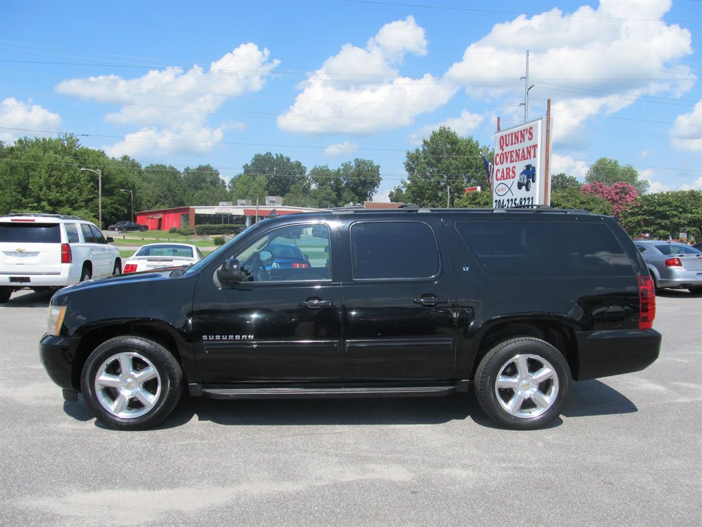 2011 Chevrolet Suburban - $7,999