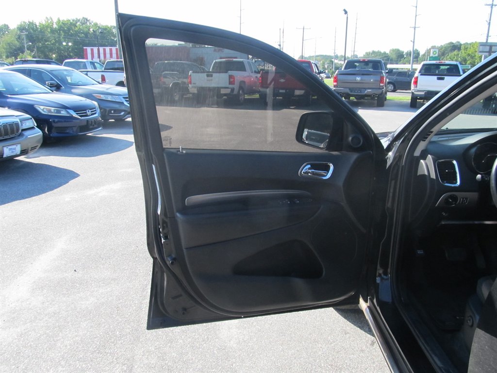 2015 Dodge Durango - $10,999