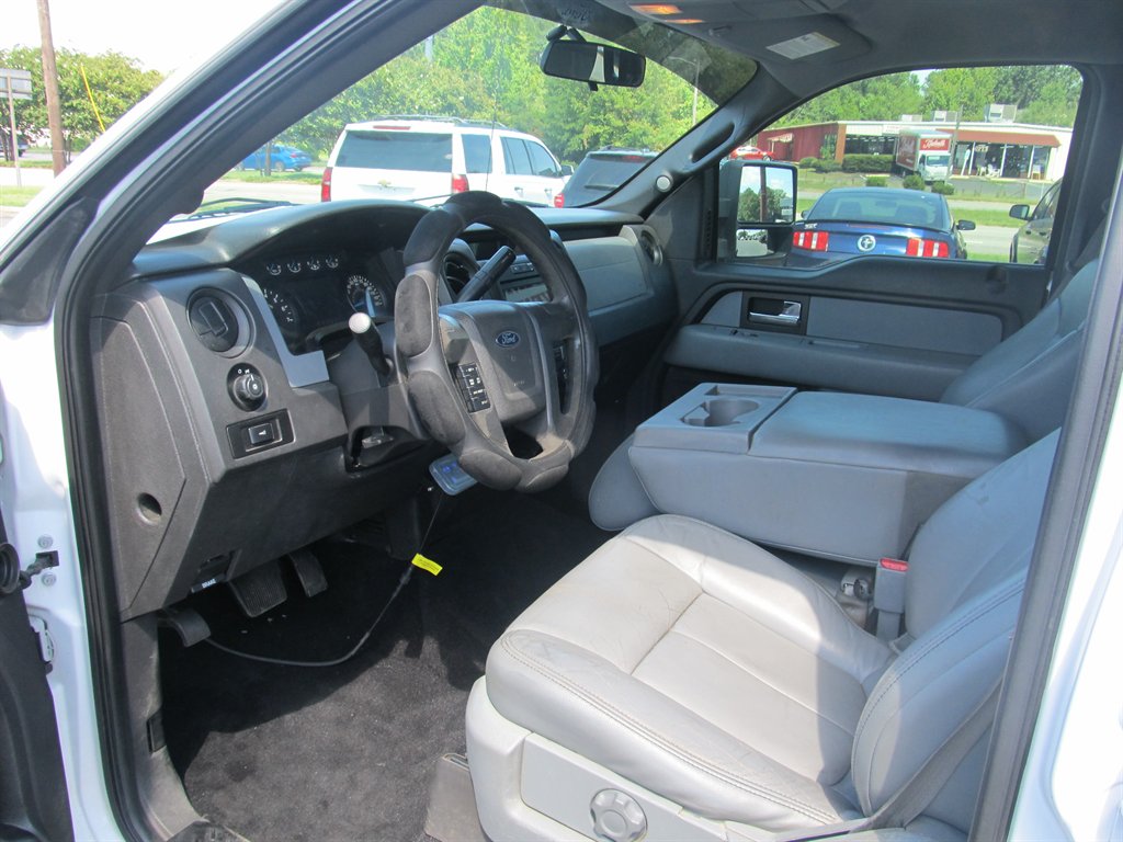 2014 Ford F-150 - $13,999