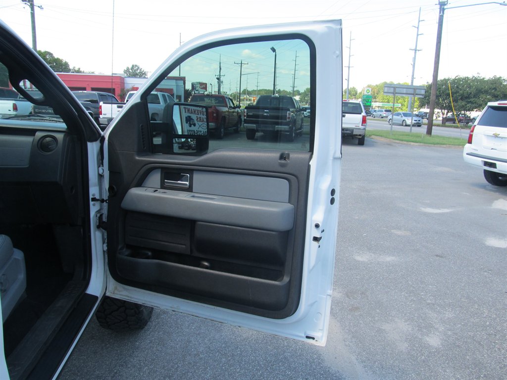 2014 Ford F-150 - $13,999