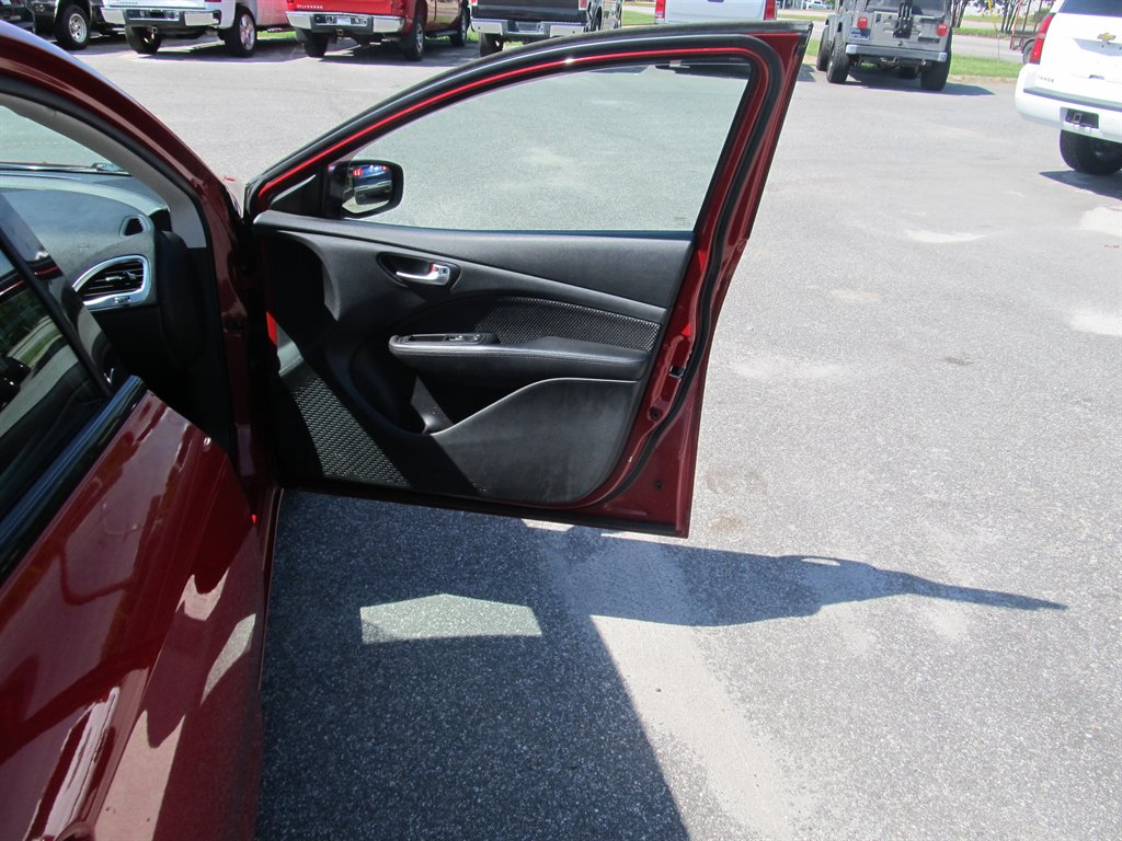 2014 Dodge Dart - $5,499