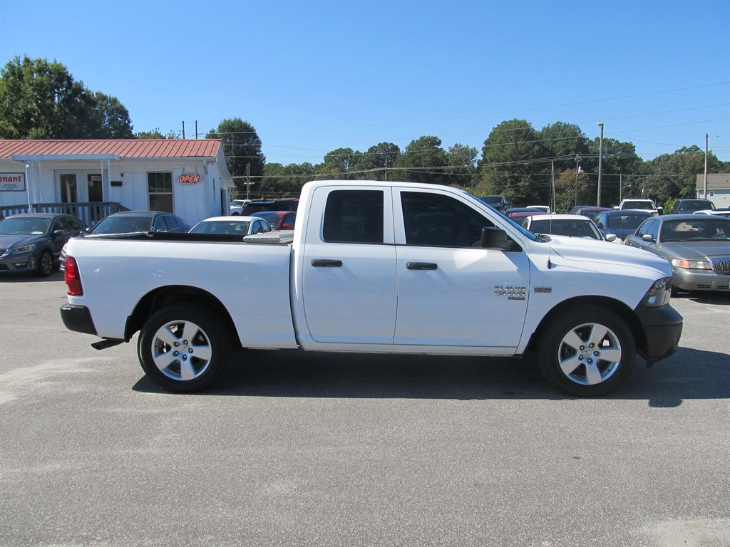 2019 Ram 1500 - $10,999