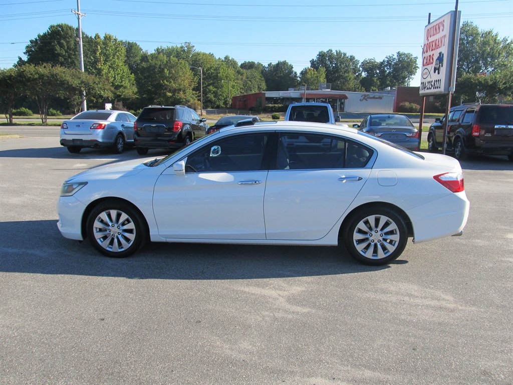 2013 Honda Accord - $9,999
