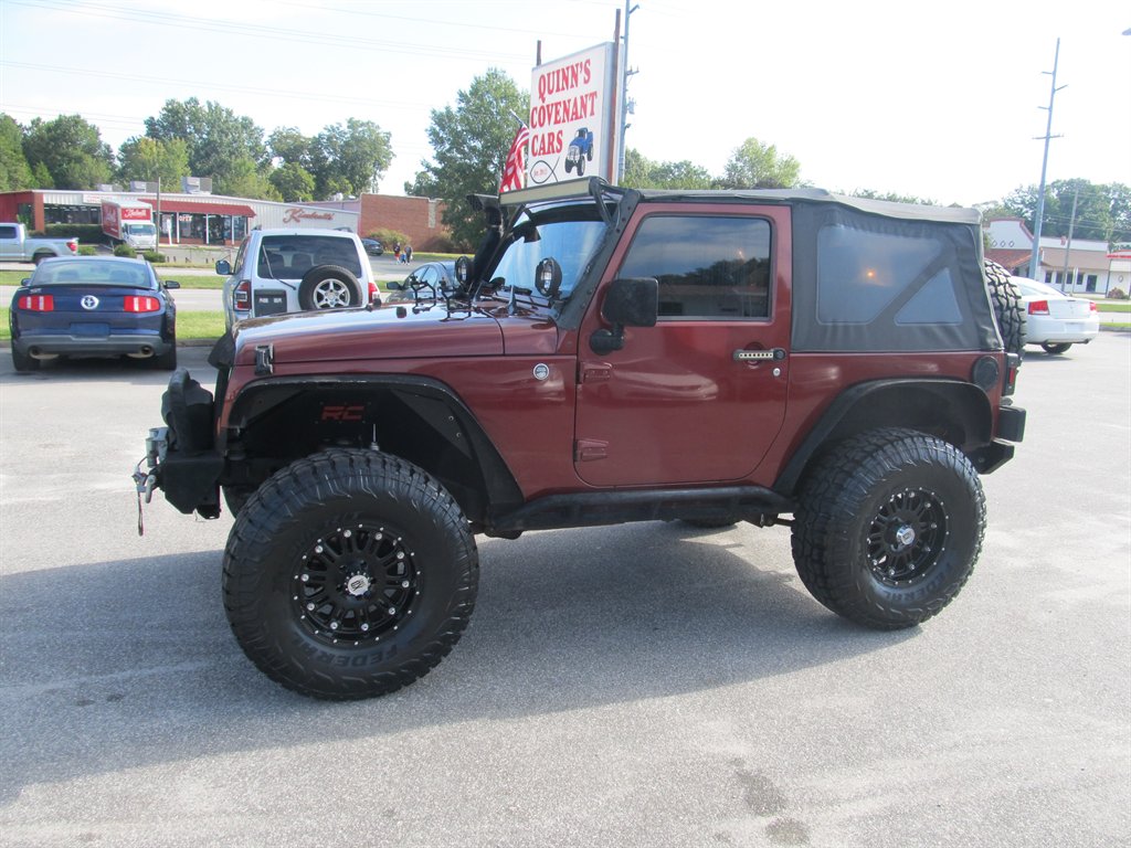 2009 Jeep Wrangler - $10,999