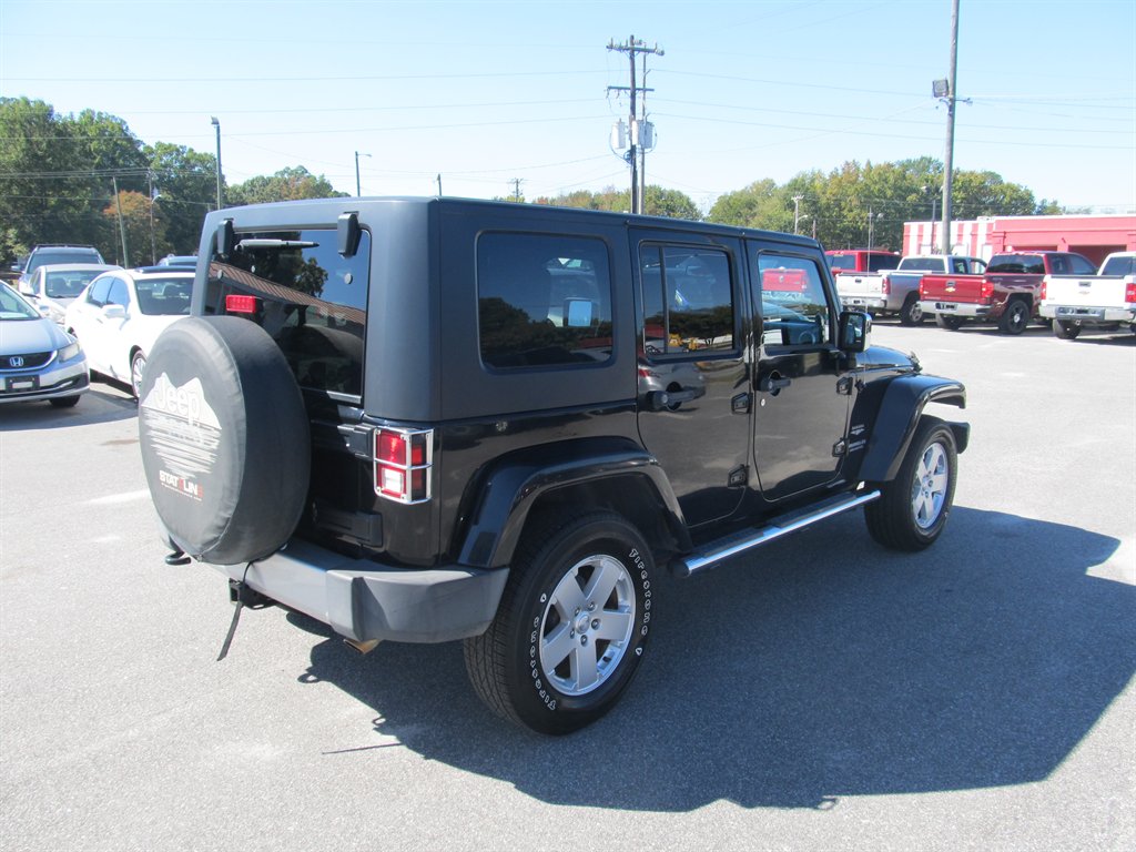 2010 Jeep Wrangler - $11,999