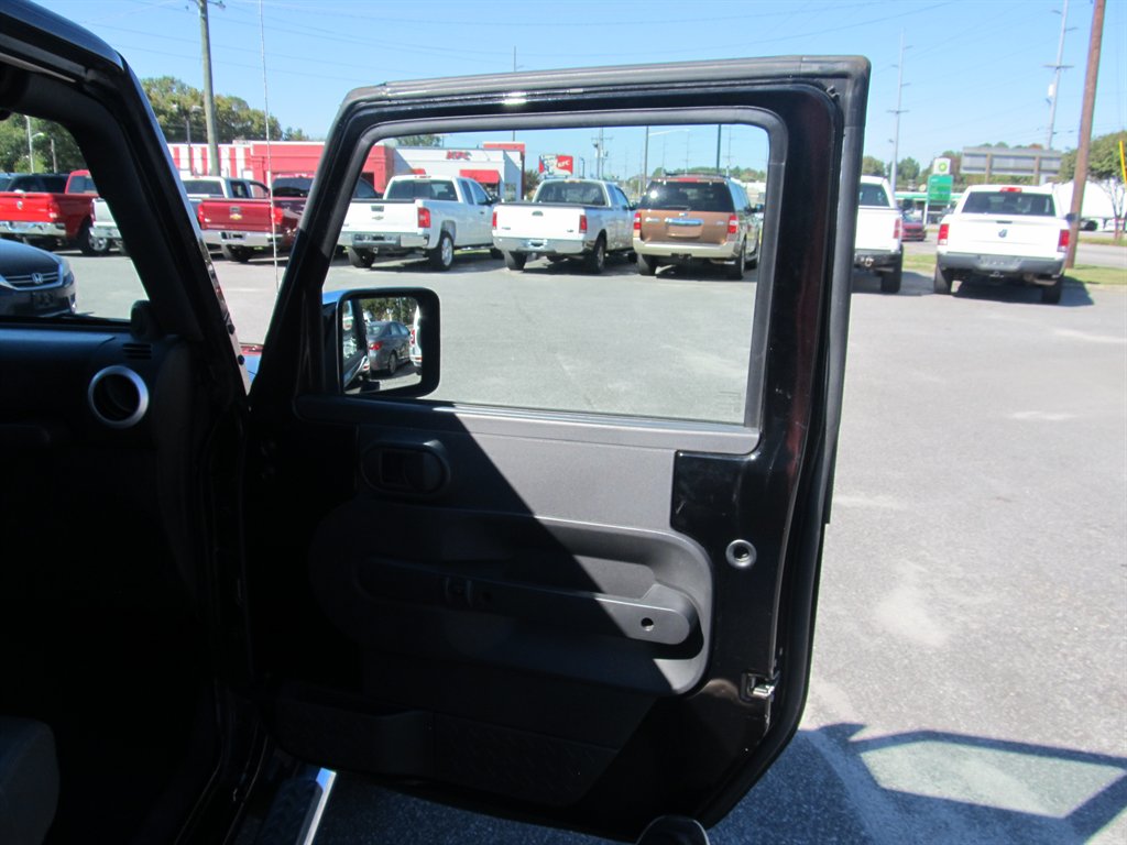 2010 Jeep Wrangler - $11,999