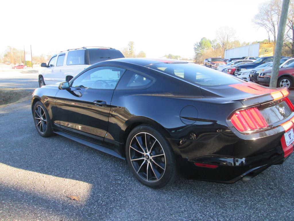 2015 Ford Mustang