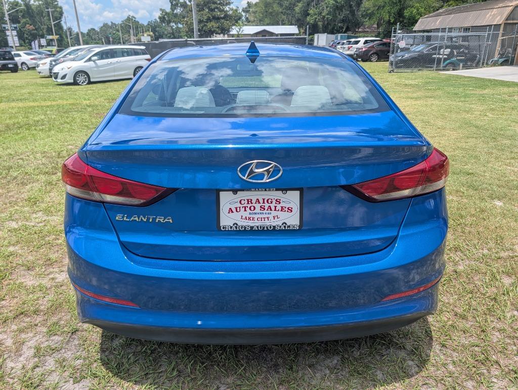 2018 Hyundai Elantra