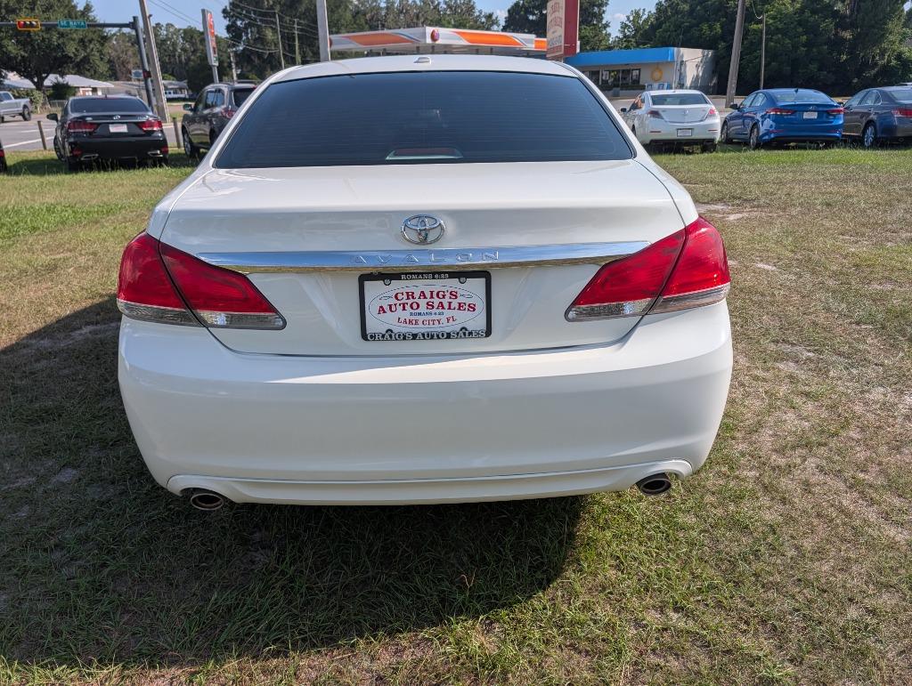 2011 Toyota Avalon