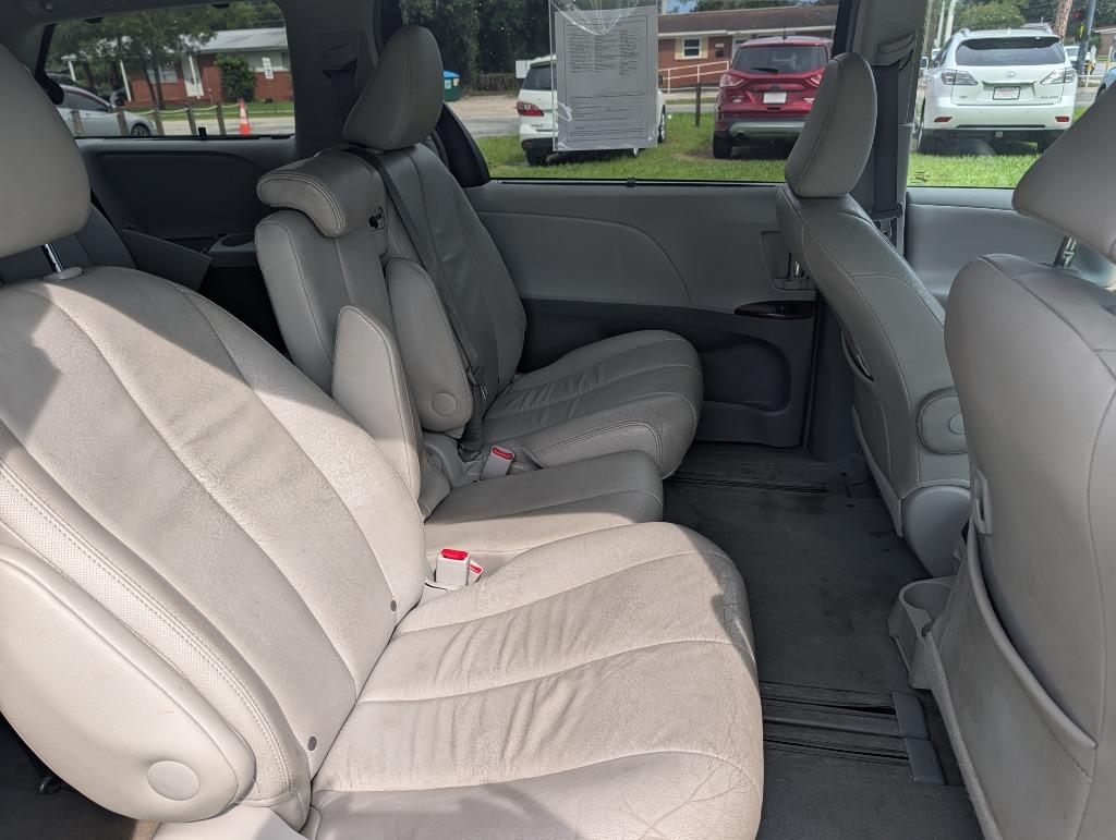 2013 Toyota Sienna