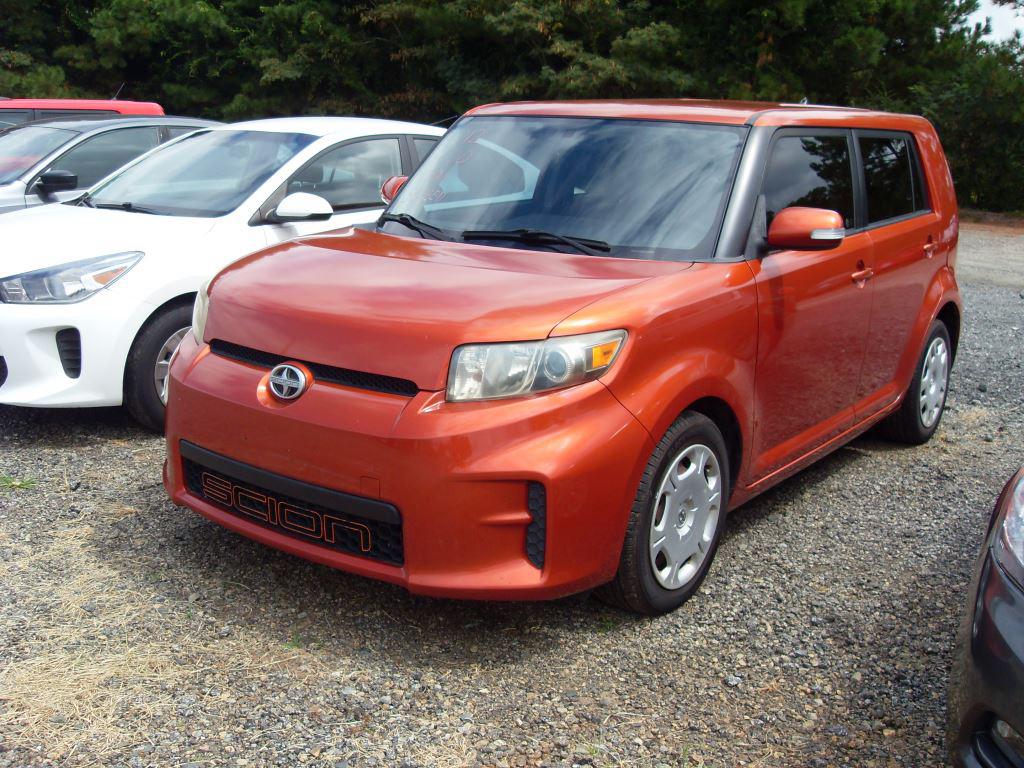 2012 Scion xB photo