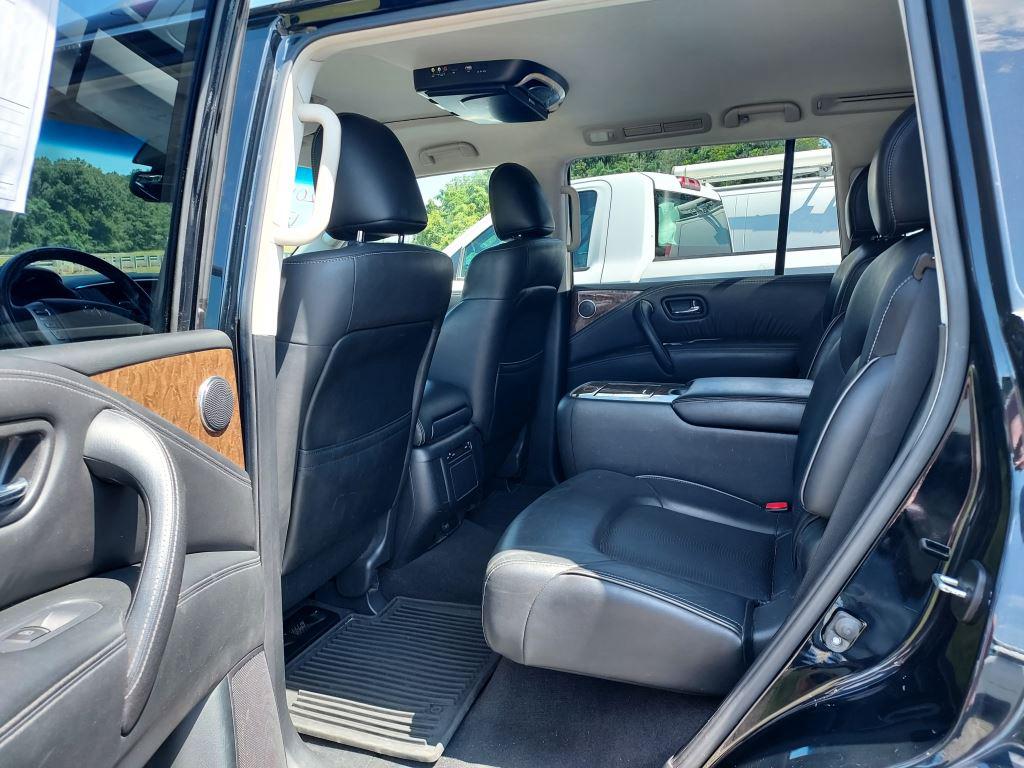 2017 INFINITI QX80 - $13,900