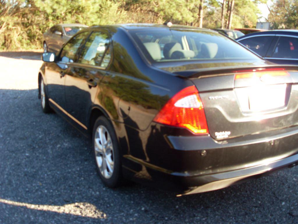 2012 Ford Fusion SE photo